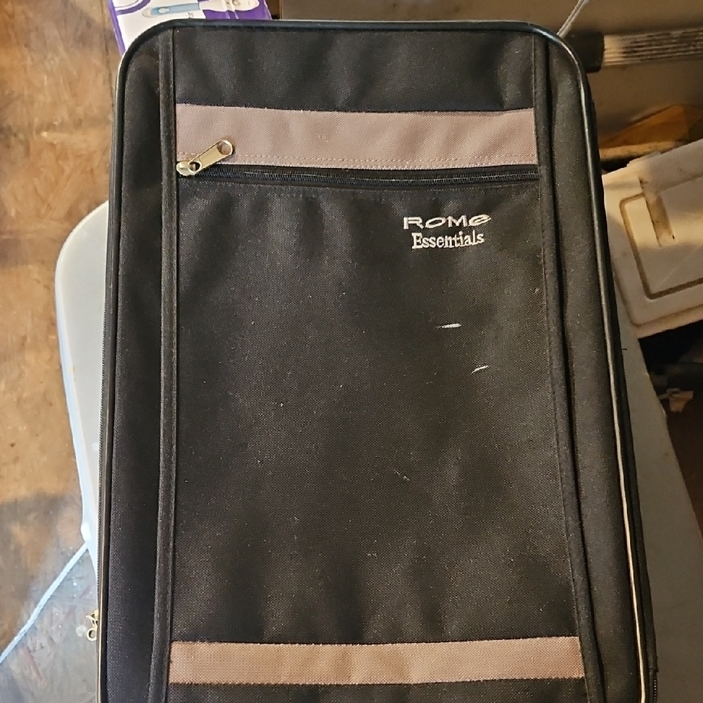 Home Essentials Black and Brown Travel Bag